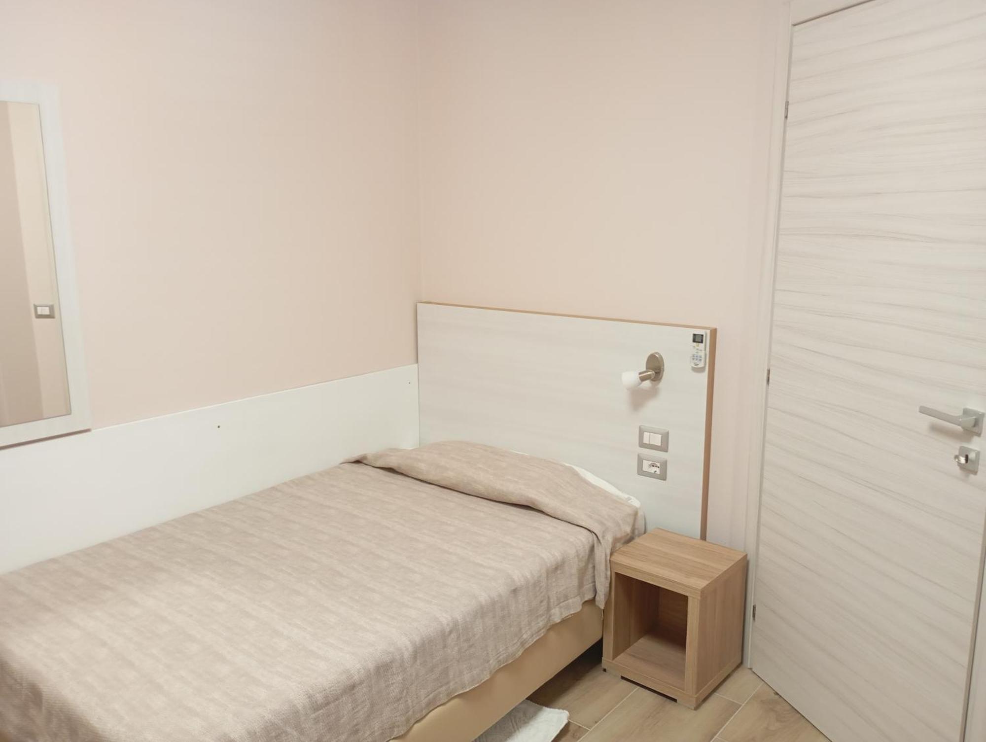 Hotel Meridiana Arbus Extérieur photo