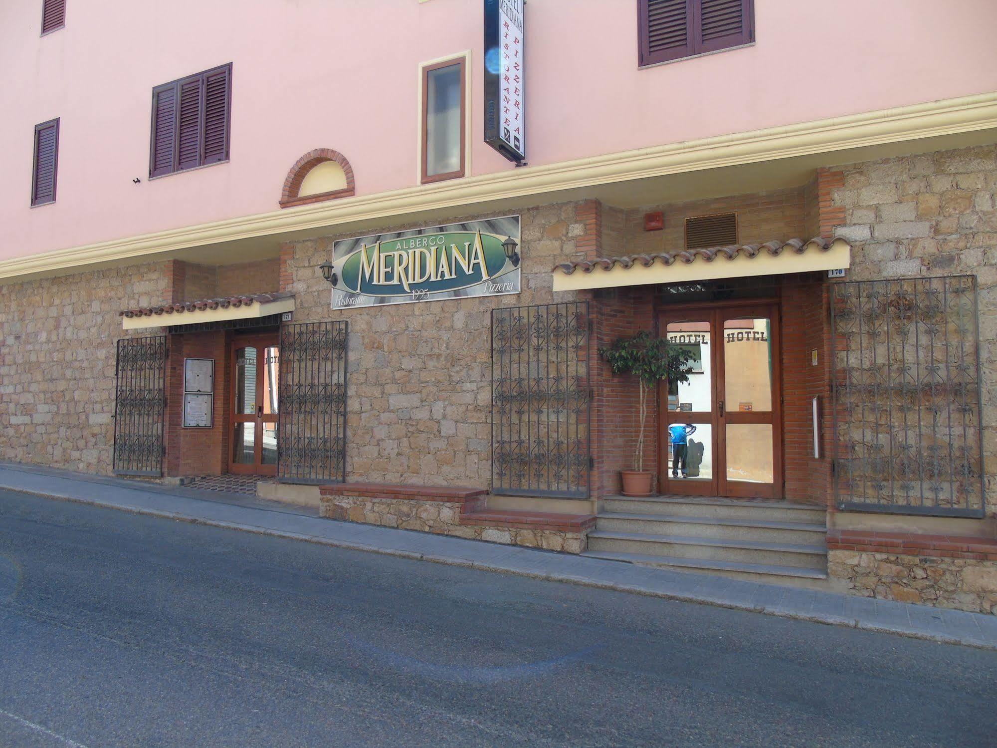 Hotel Meridiana Arbus Extérieur photo