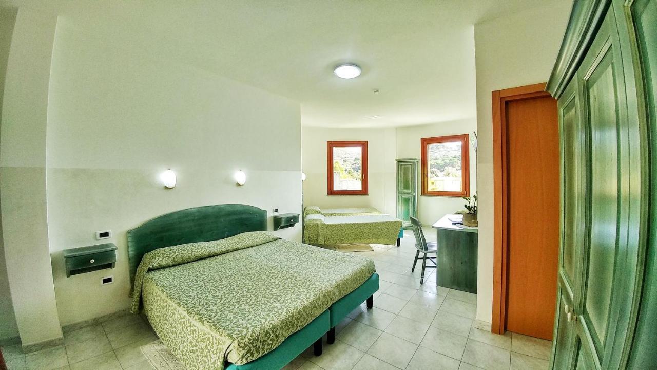 Hotel Meridiana Arbus Extérieur photo