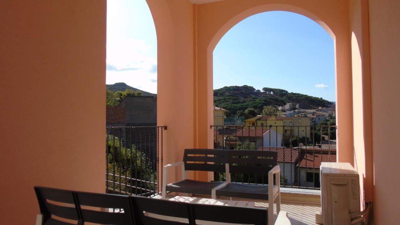 Hotel Meridiana Arbus Extérieur photo